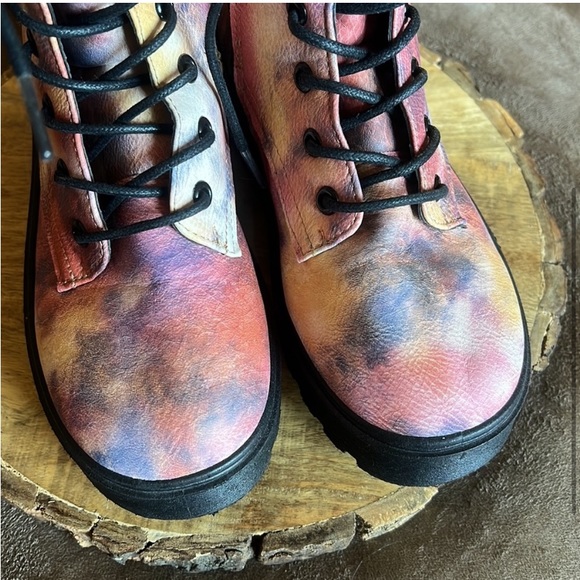 Yoki Platform Combat Boots Tie Dye w/Black Soles, Laces & Zippers~Sz 7 - Picture 5 of 10